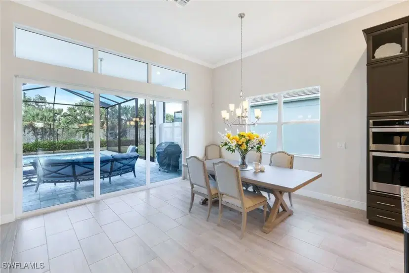 Picture of 8999 Redonda Dr, Naples FL 34114