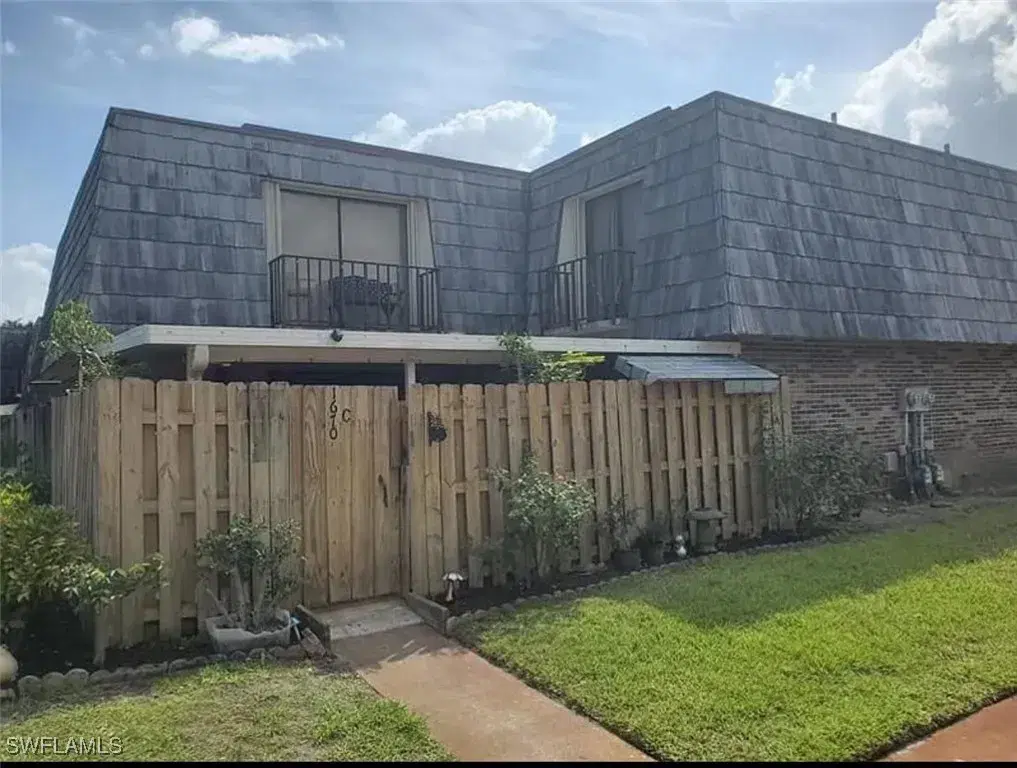 Picture of 1670 Forest Lakes Cir C, West Palm Beach, FL 33406