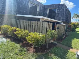Picture of 1670 Forest Lakes Cir C, West Palm Beach, FL 33406