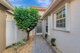 Picture of 13176 La Sabina Drive, Delray Beach, FL 33446
