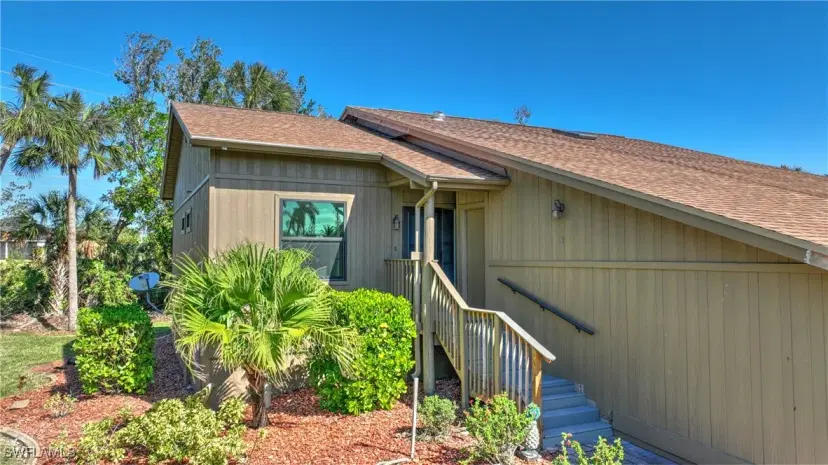 Picture of 17502 Island Inlet Ct, Fort Myers FL 33908