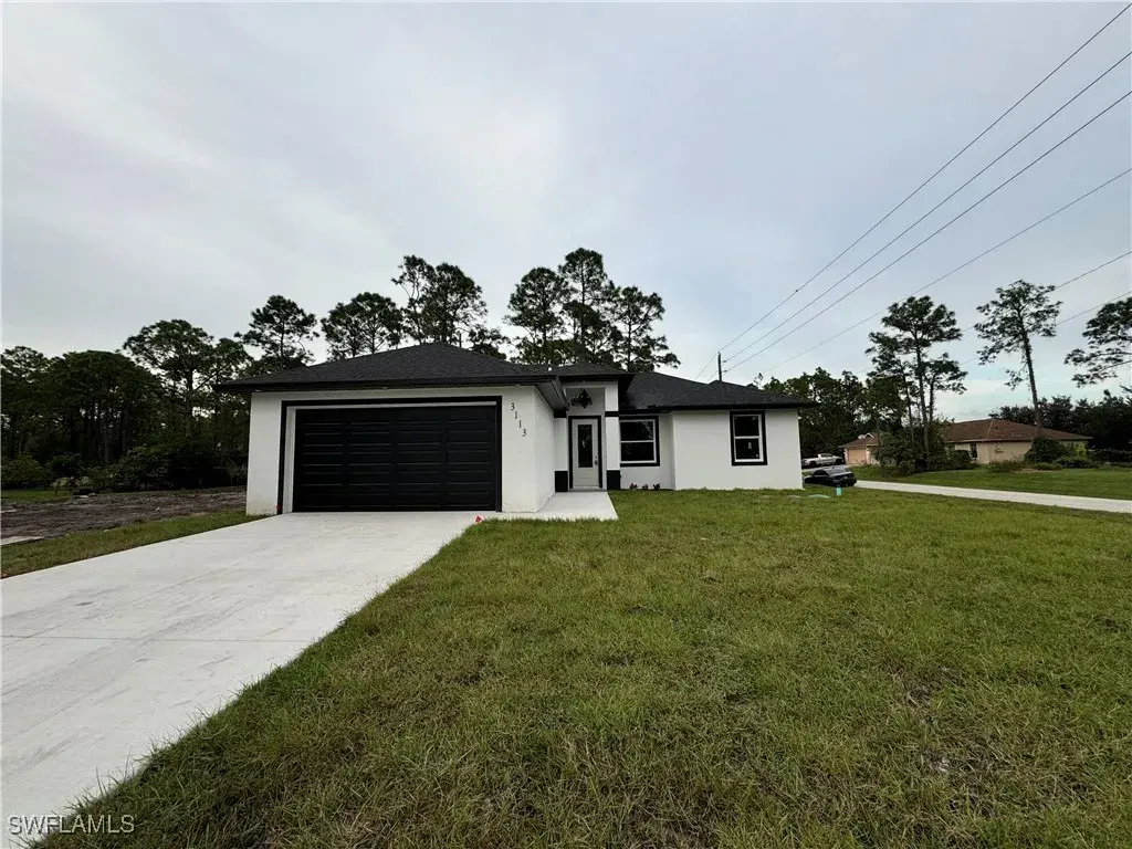 Picture of 3113 Sunshine Blvd N, Lehigh Acres, FL 33971
