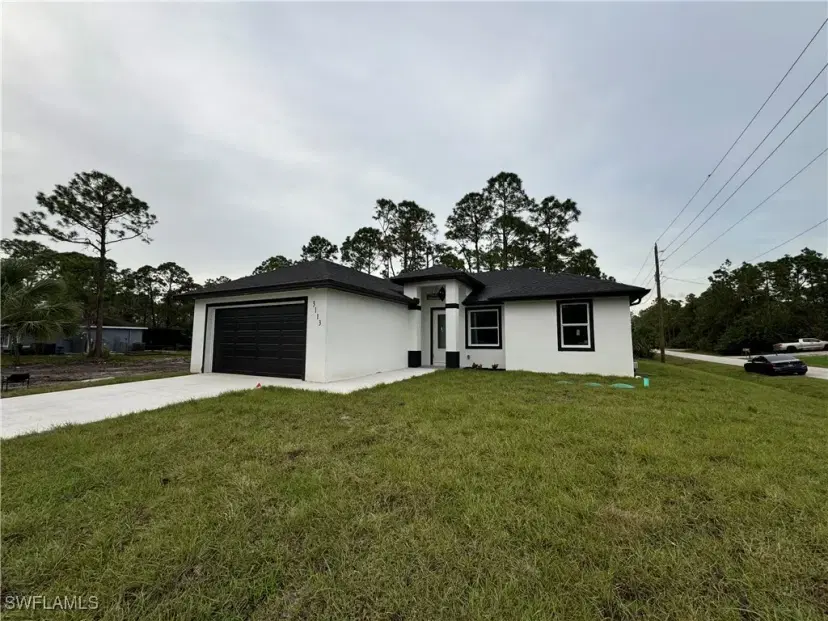 Picture of 3113 Sunshine Blvd N, Lehigh Acres FL 33971