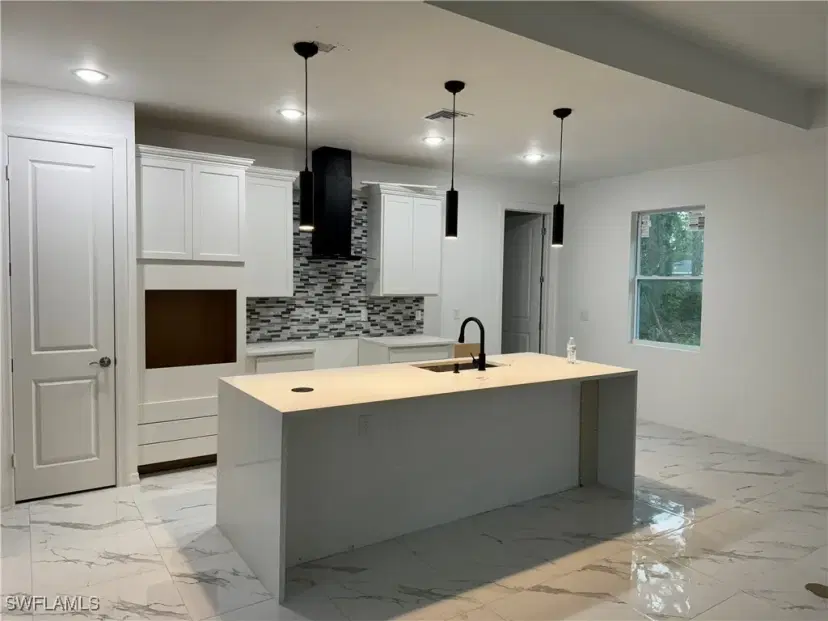 Picture of 3113 Sunshine Blvd N, Lehigh Acres FL 33971