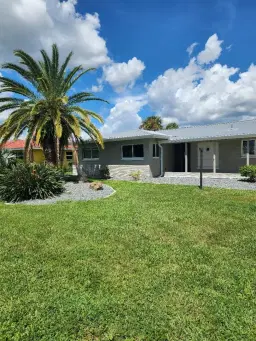 Picture of 5325 Cocoa Ct, Cape Coral, FL 33904