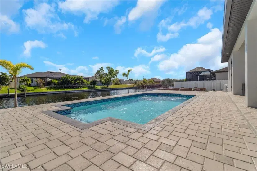 Picture of 329 SW 31St Ave, Cape Coral FL 33991