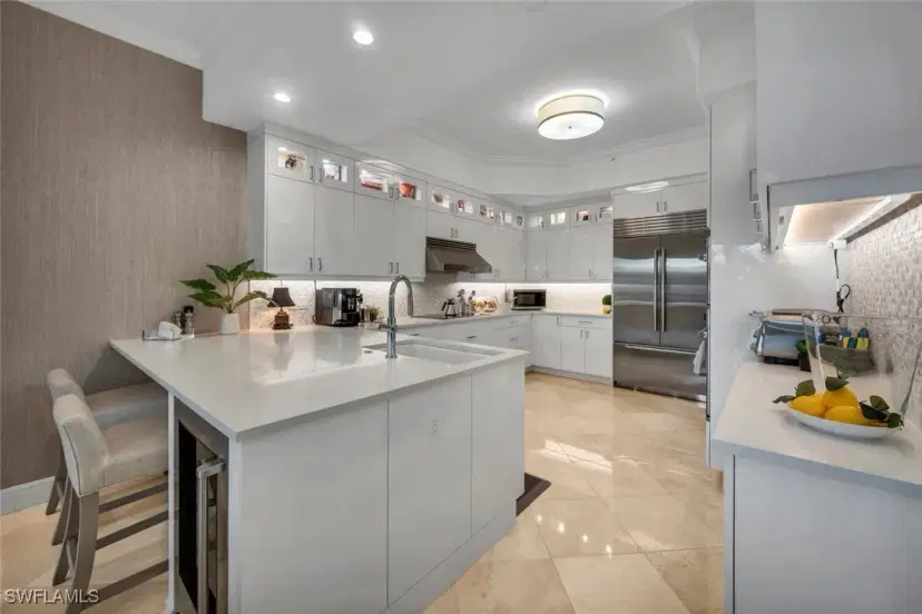 Picture of 570 El Camino Real 2104, Naples FL 34119