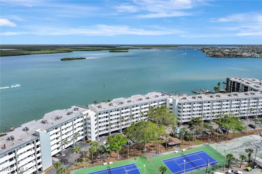 Picture of 1085 Bald Eagle Dr D608, Marco Island, FL 34145