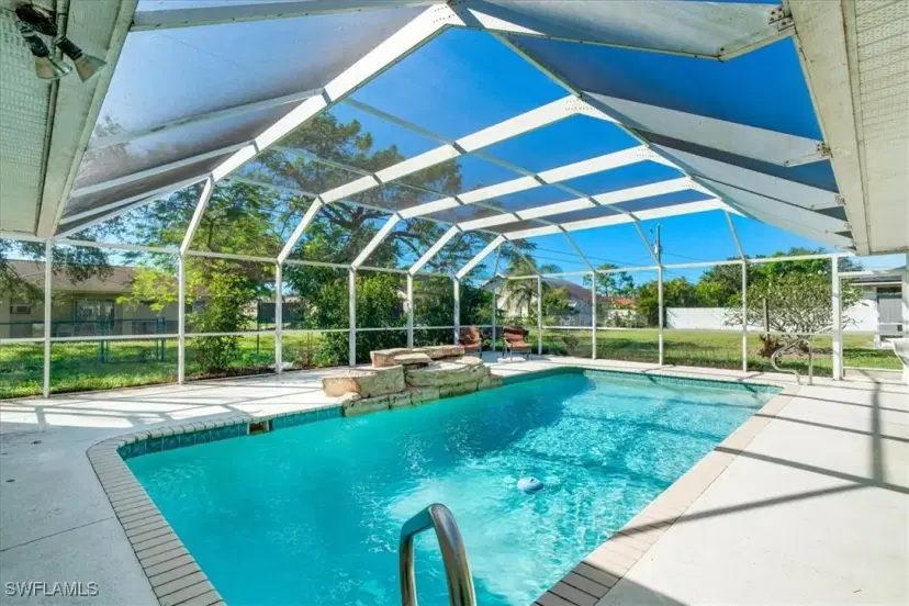 Picture of 164 SE 19Th Ln, Cape Coral FL 33990