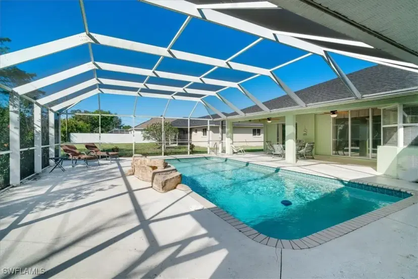 Picture of 164 SE 19Th Ln, Cape Coral FL 33990