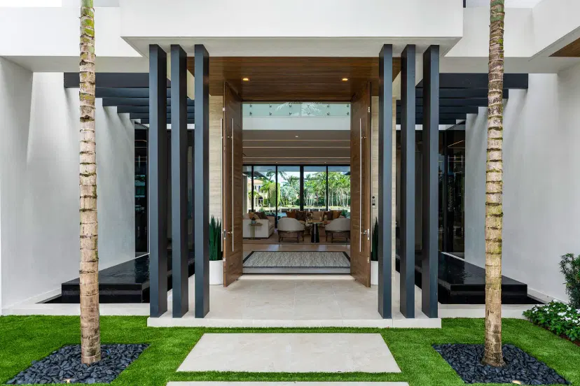 Picture of 1520 Royal Palm Way, Boca Raton FL 33432