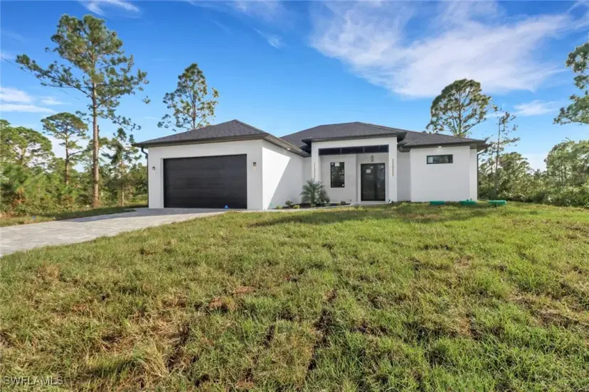 Picture of 1116 Nimitz Blvd, Lehigh Acres FL 33974