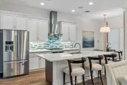 Picture of 14660 Reserve Ln, Naples, FL 34109