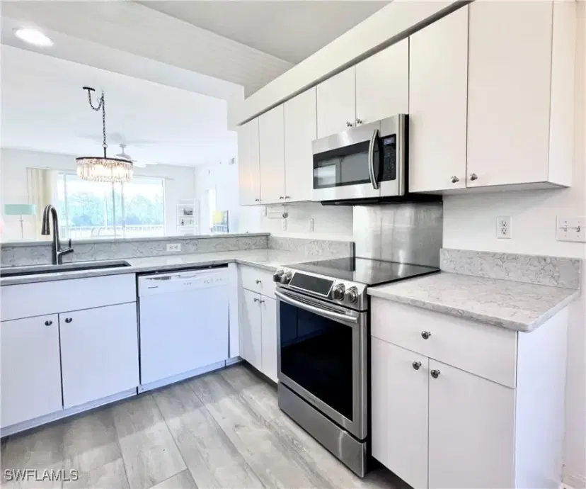 Picture of 7595 Arbor Lakes Ct 624, Naples FL 34112