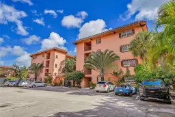 Picture of 650 Tennis Club Dr 305, Fort Lauderdale, FL 33311