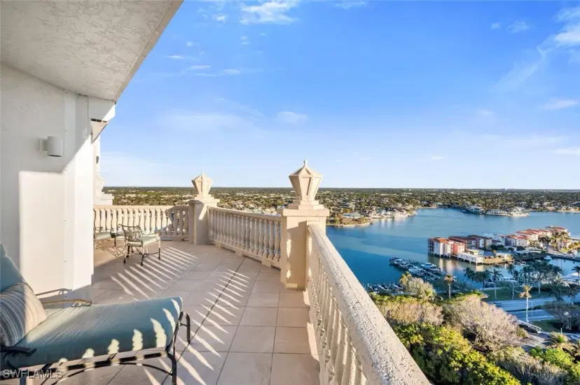 Picture of 4021 Gulf Shore Blvd N 2105, Naples FL 34103