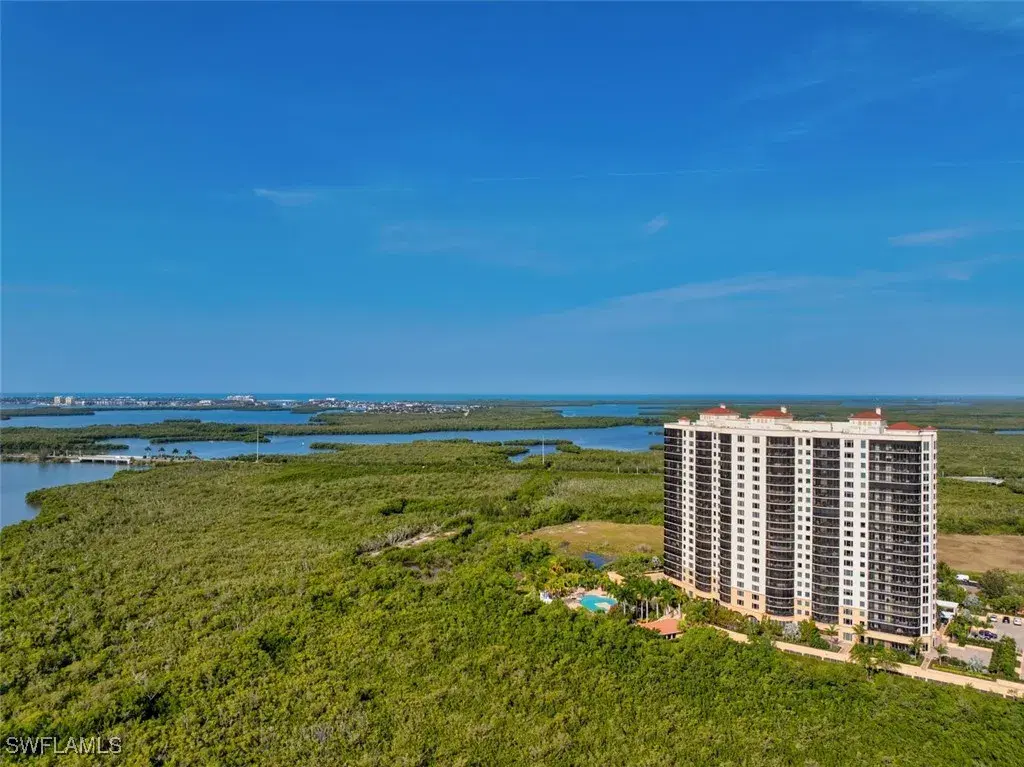 Picture of 1050 Borghese Ln 1804, Naples, FL 34114