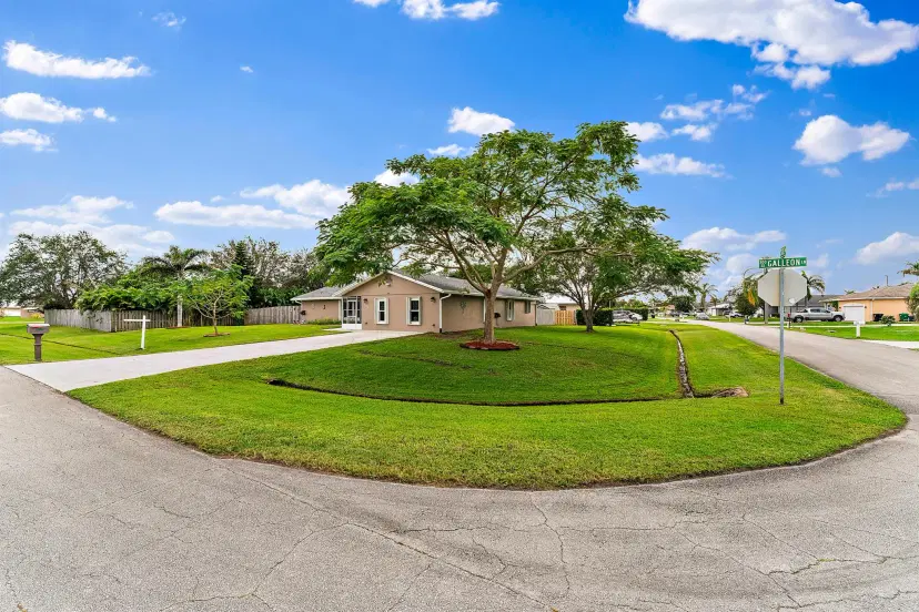 Picture of 366 SE Galleon Lane, Port St Lucie FL 34983