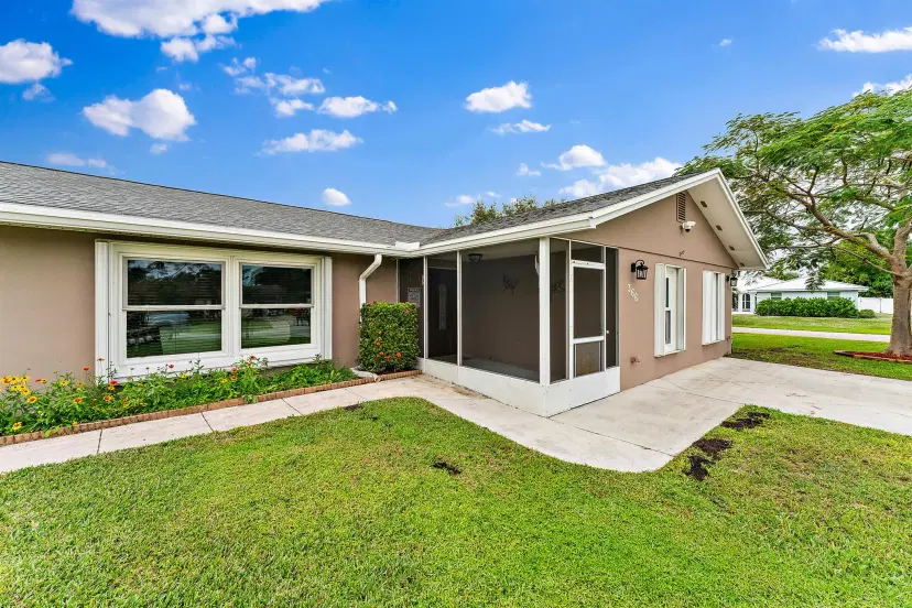 Picture of 366 SE Galleon Lane, Port St Lucie FL 34983
