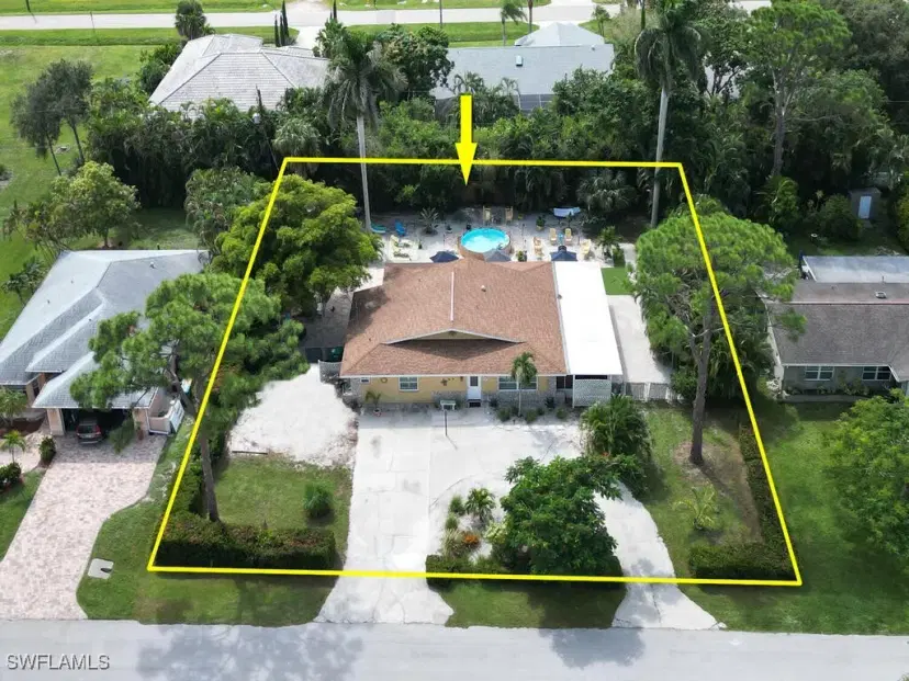 Picture of 24 5Th St, Bonita Springs FL 34134