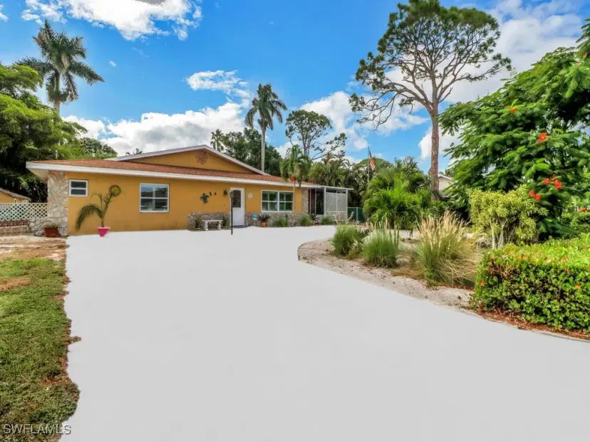 Picture of 24 5Th St, Bonita Springs FL 34134