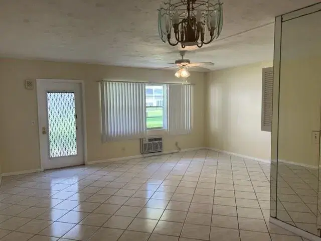 Picture of 300 Mansfield H 300, Boca Raton FL 33434