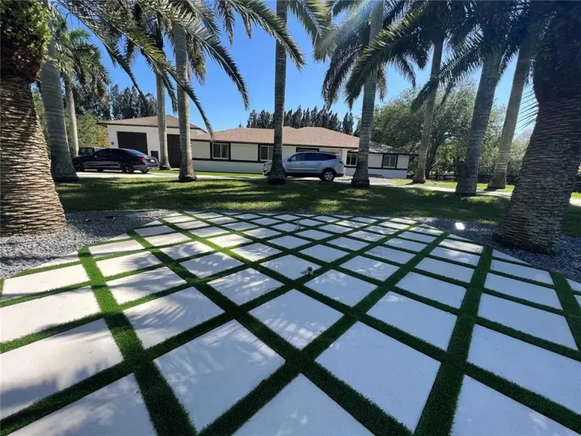 Picture of 17230 SW 65 Court, Southwest Ranches FL 33331