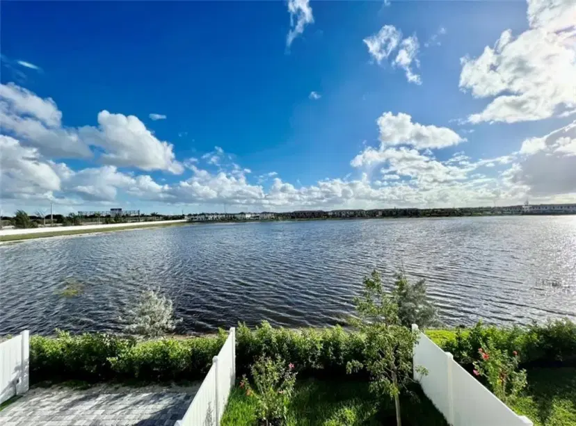Picture of 3300 W 114Th Ter 3300, Hialeah FL 33018