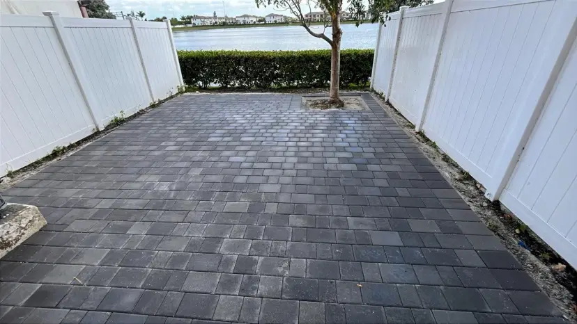 Picture of 3300 W 114Th Ter 3300, Hialeah FL 33018