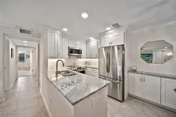 Picture of 845 E Gulf Dr 822, Sanibel, FL 33957