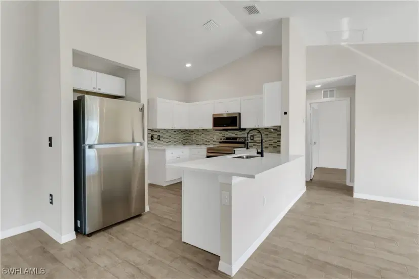 Picture of 2743 NW 42Nd Ave, Cape Coral FL 33993