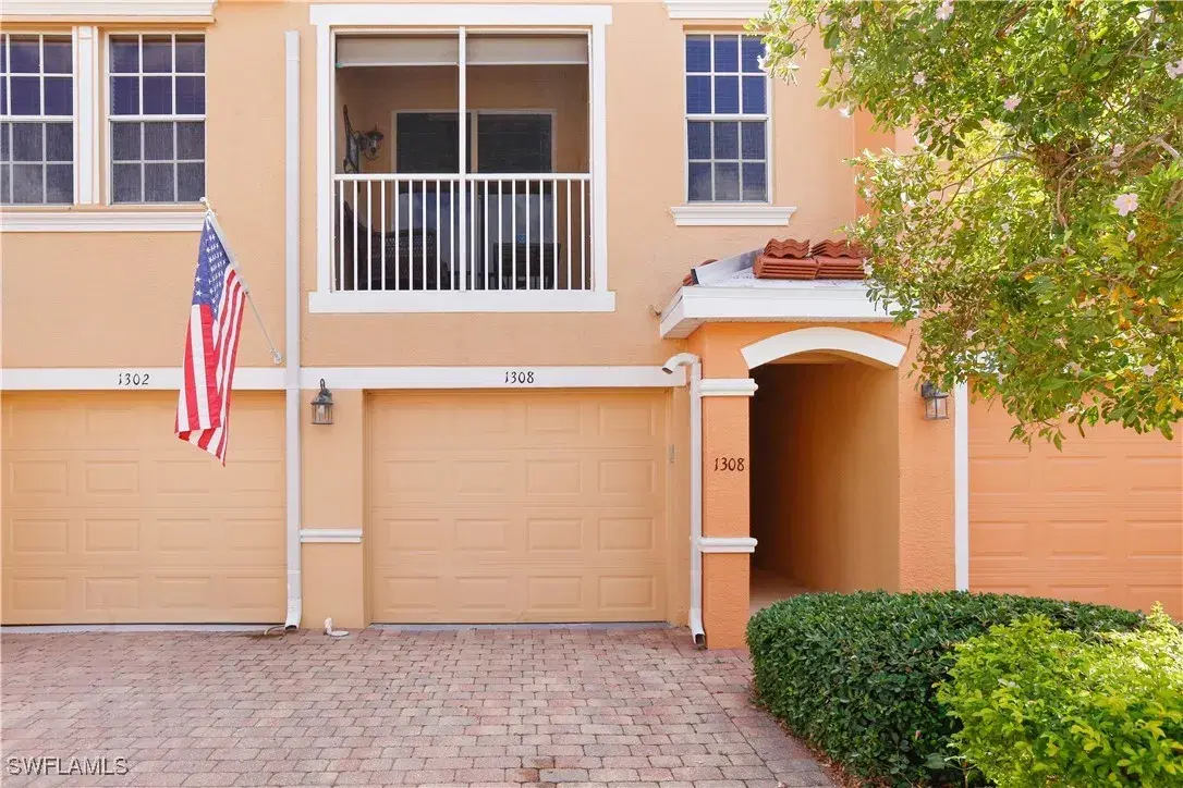 Picture of 1836 Concordia Lake Cir 1308, Cape Coral, FL 33909