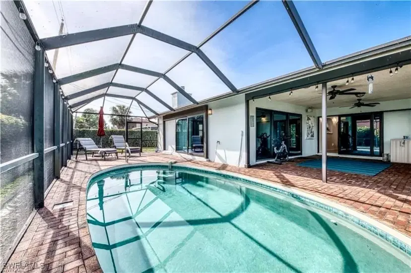 Picture of 4980 Napoli Dr, Naples FL 34103