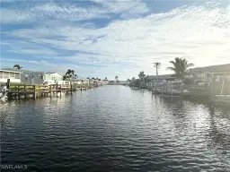 Picture of 11041 Bayside Ln, Fort Myers Beach, FL 33931