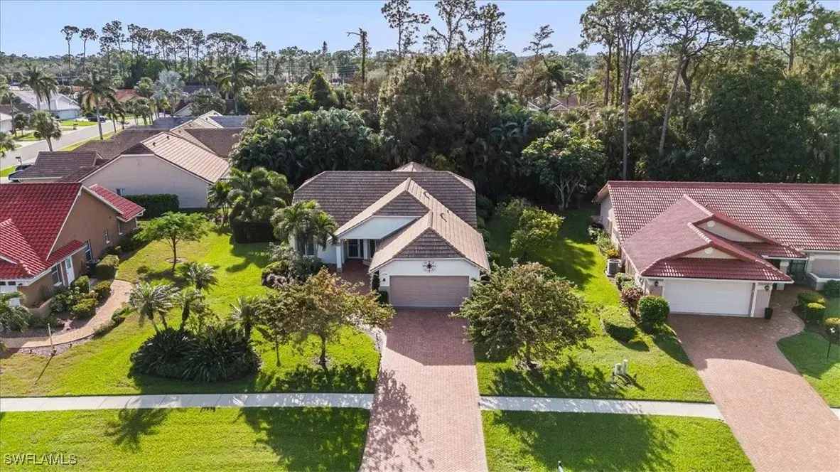 Picture of 4368 Royal Wood Blvd, Naples, FL 34112