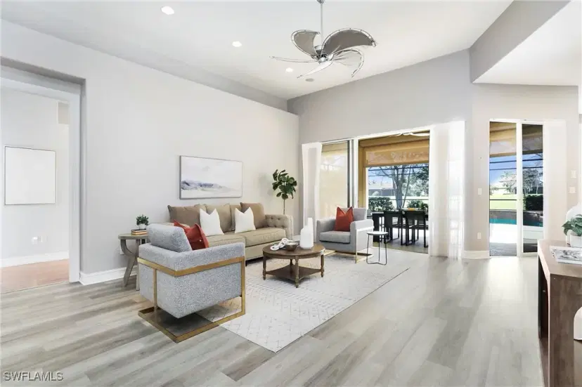 Picture of 6813 Bent Grass Dr, Naples FL 34113