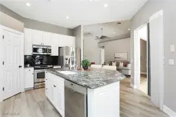 Picture of 6813 Bent Grass Dr, Naples, FL 34113