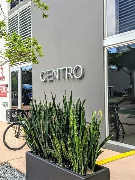 Picture of 151 SE 1St St 608, Miami FL 33131