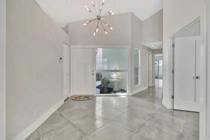 Picture of 3 Dorchester Circle, Palm Beach Gardens FL 33418