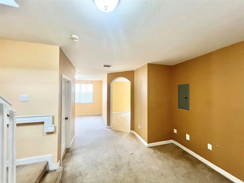 Picture of 3320 NE 13Th Cir Dr 102-23, Homestead FL 33033