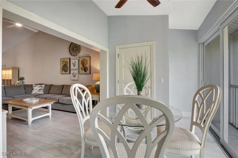 Picture of 585 Club Side Dr 3-304, Naples FL 34110