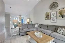 Picture of 585 Club Side Dr 3-304, Naples, FL 34110
