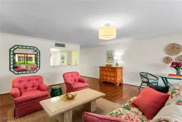 Picture of 525 Serendipity Dr 525, Naples, FL 34108