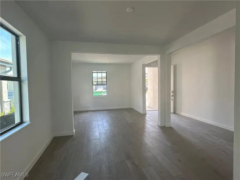 Picture of 10546 Timber Creek Dr, Fort Myers FL 33913