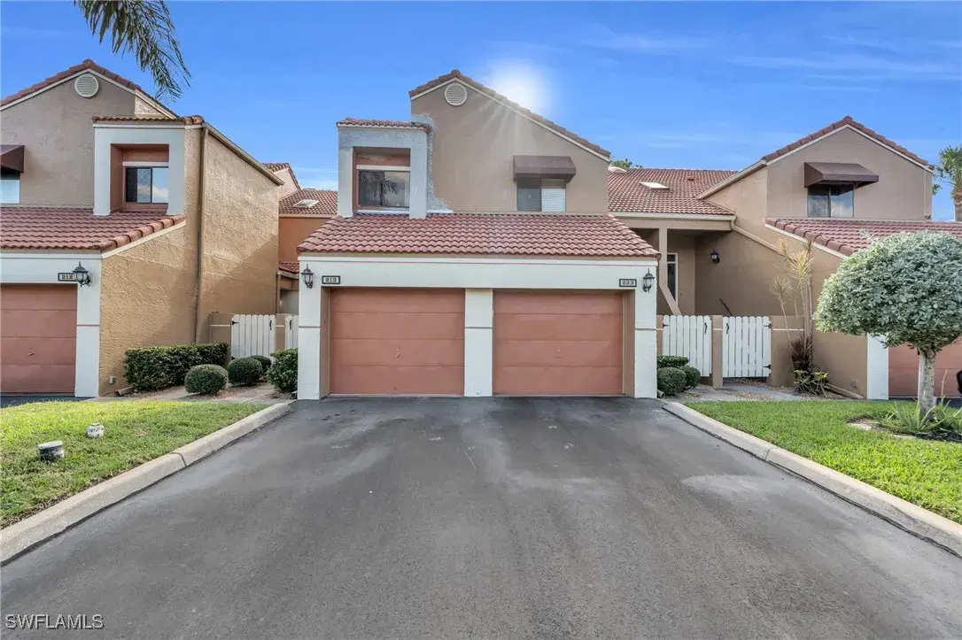 Picture of 7150 Golden Eagle CT 213, Fort Myers, FL 33912