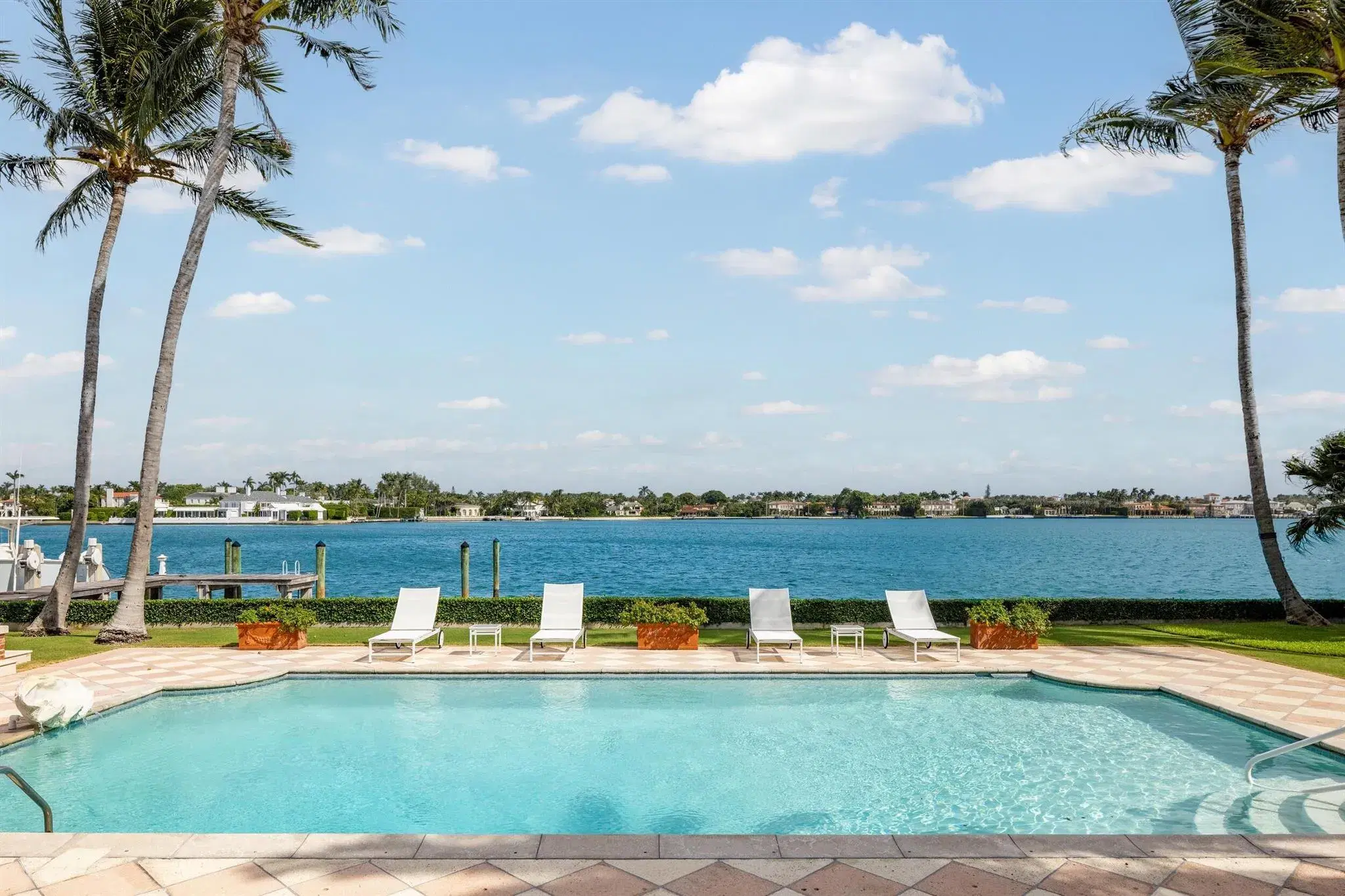 Picture of 690 Island Drive, Palm Beach, FL 33480