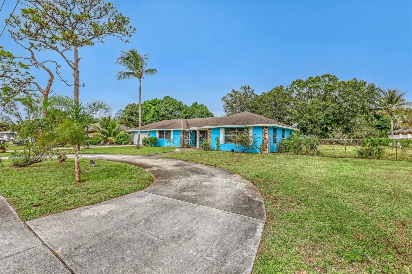 Picture of 6787 Mitchell St, Jupiter FL 33458