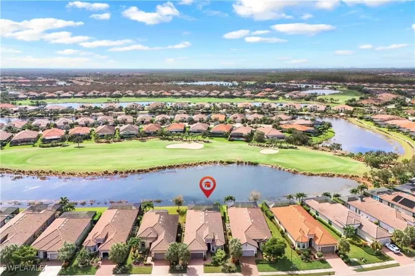 Picture of 9402 Terresina Dr, Naples FL 34119