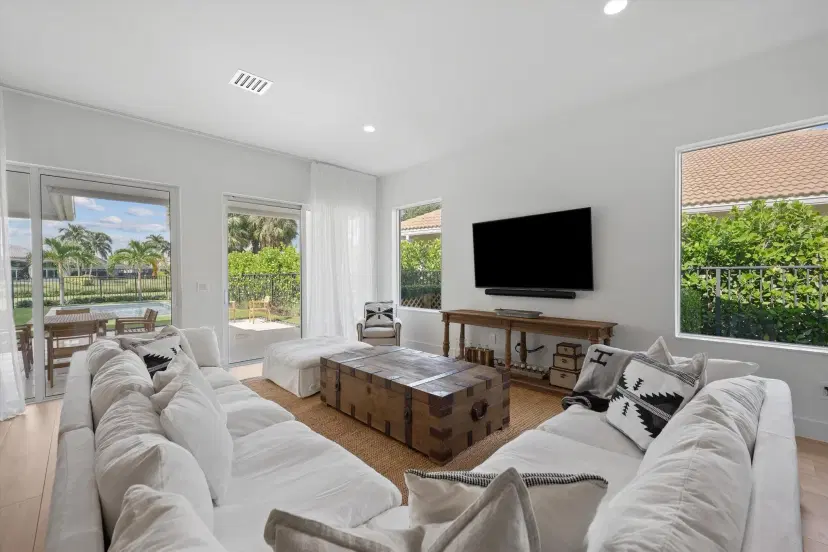 Picture of 2951 Twin Oaks Way, Wellington FL 33414