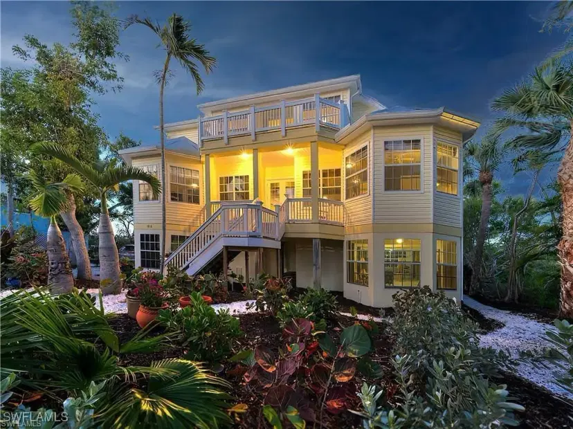 Picture of 5810 Pine Tree Dr, Sanibel FL 33957